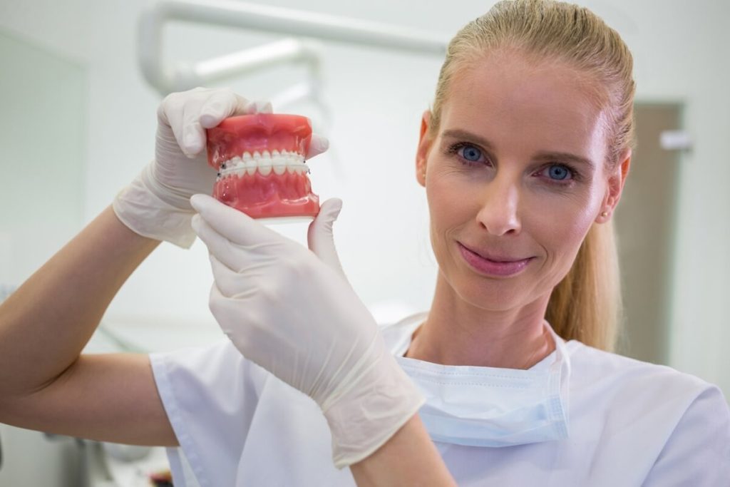 Dental Dentures in Phoenix, AZ