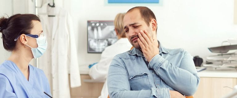 Early Signs of Tooth Decay & How to Stop the Damage